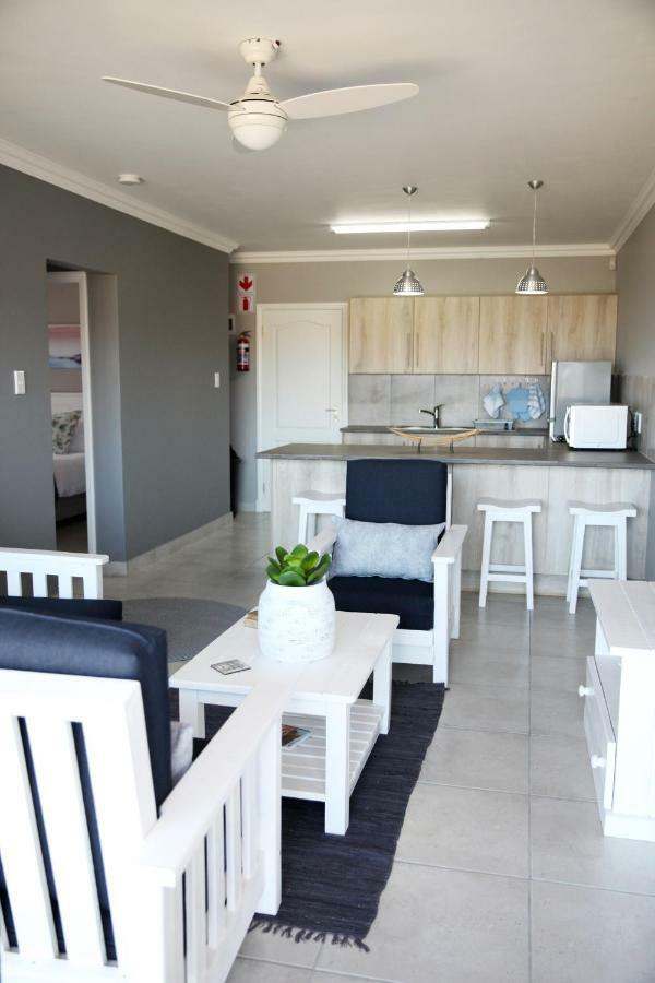 Mari-Amor Self-Catering Apartments Mossel Bay Luaran gambar